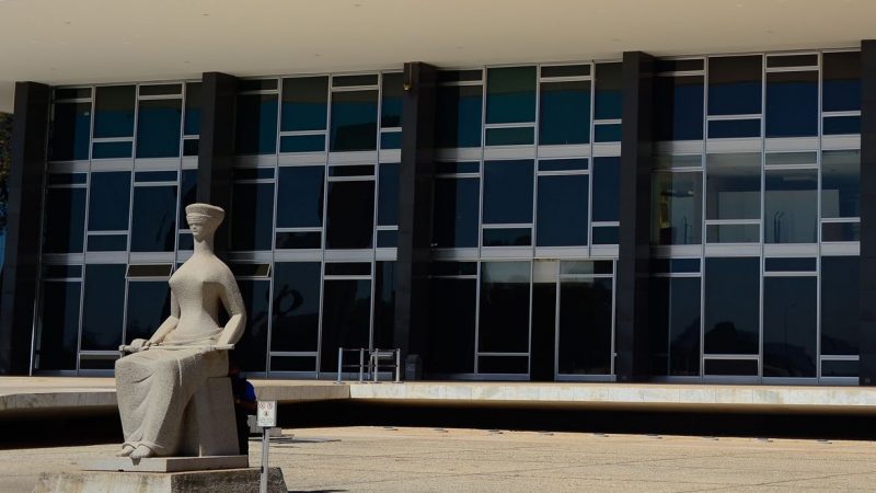 STF reconhece licença de 180 dias para servidor federal pai solo