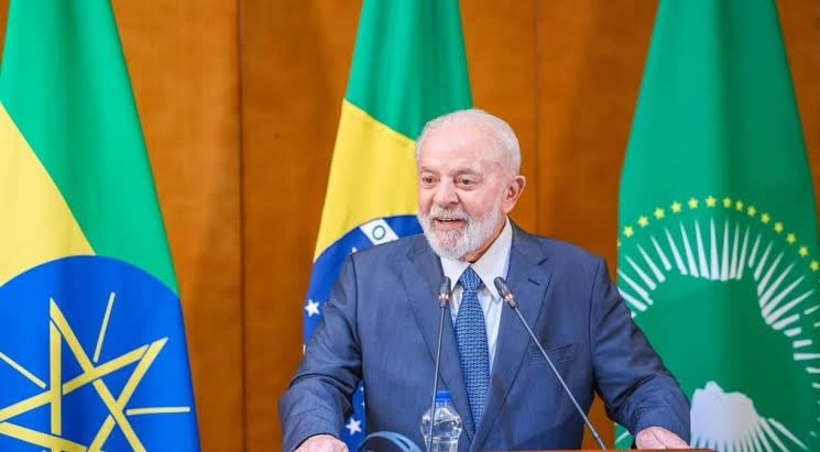 Saiba quais os dois deputados alagoanos que assinaram pedido do impeachment de Lula