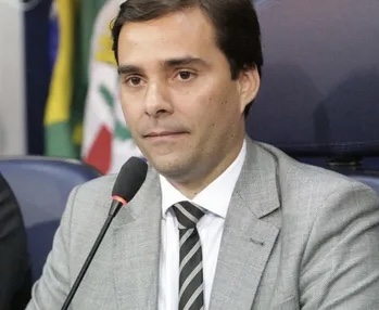 Vereador Kelmann Vieira anuncia que será candidato à reeleição