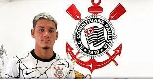 Jogador do Corinthians presta depoimento de mais de 8 horas sobre morte de jovem; advogado revela detalhes