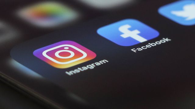 Instagram e Facebook ficam fora do ar nesta terça (5)