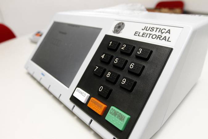 Janela partidária: Especialista explica o que você precisa saber sobre a troca de partido nas eleições de 2024