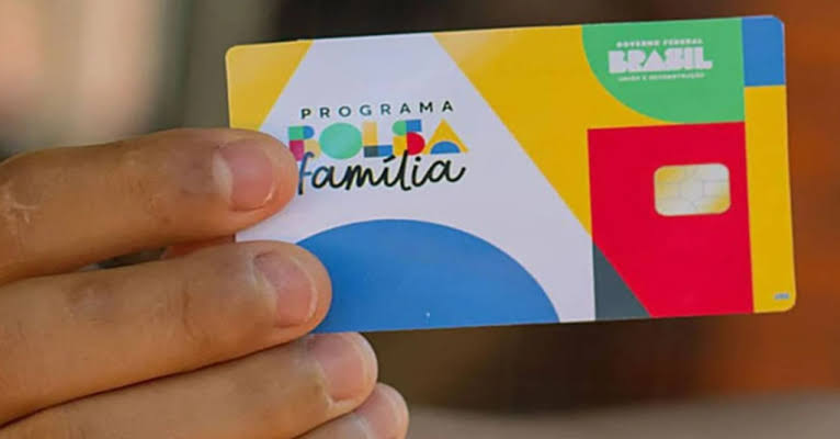 Alagoas entre os estados que possui maior número de beneficiados pelo Bolsa Família do que empregados
