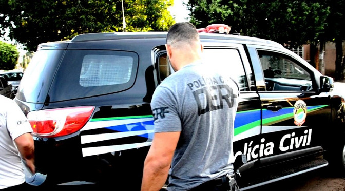 Pai preso por estuprar filha aproveitando saída da esposa