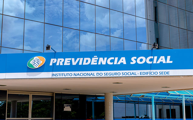 Farra do desconto em aposentadorias gera faturamento bilionário em 1 ano