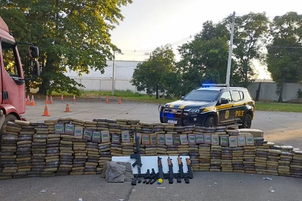 PRF apreende mais de meia tonelada de maconha