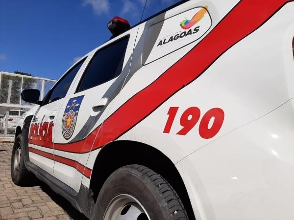 Homem é Preso Após Espancar Esposa em Maceió