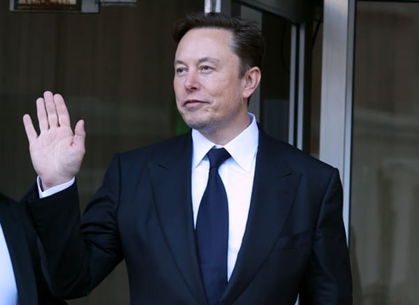 Após decisão de Moraes, Elon Musk insinua que STF é desonesto