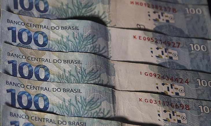 Caixa libera nesta segunda abono do PIS/Pasep para nascidos em março e abril