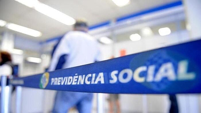 Governo antecipa pagamento do 13º salário para beneficiários do INSS