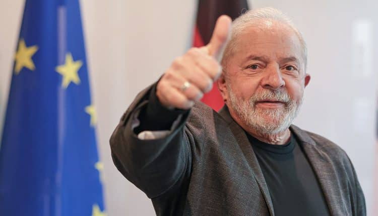 Valor do salário e da aposentadoria de Lula é de cair da cadeira