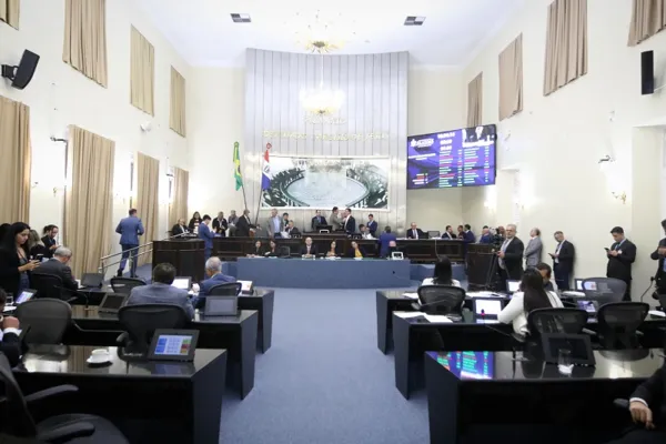 ALE aprova reajuste salarial de 5% dos servidores do Estado de Alagoas