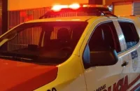 Suspeito de homicídio é preso junto com a esposa