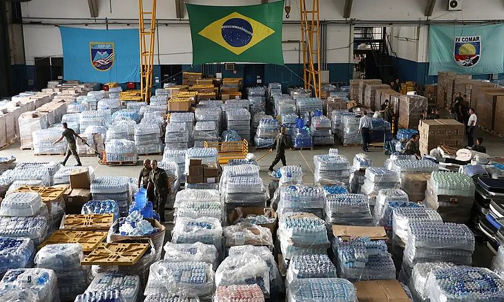 Defesa Civil do RS contabiliza 200 toneladas de alimentos doados