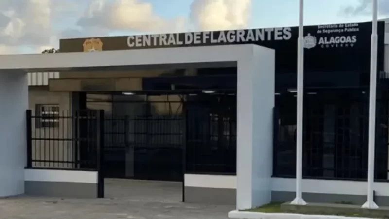 Homem assedia policial feminina durante abordagem e é preso no Colibri em Maceió