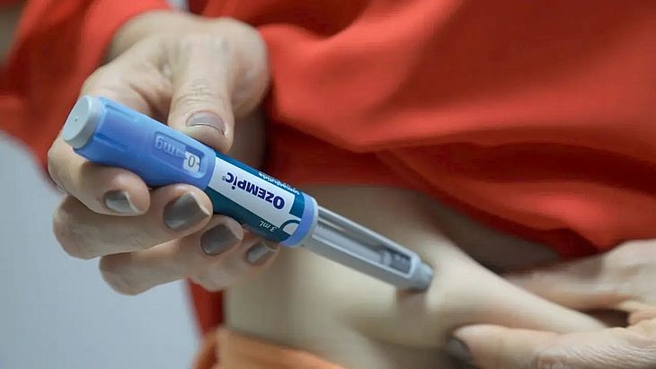 Ozempic pode reduzir uso abusivo de álcool, sugere novo estudo