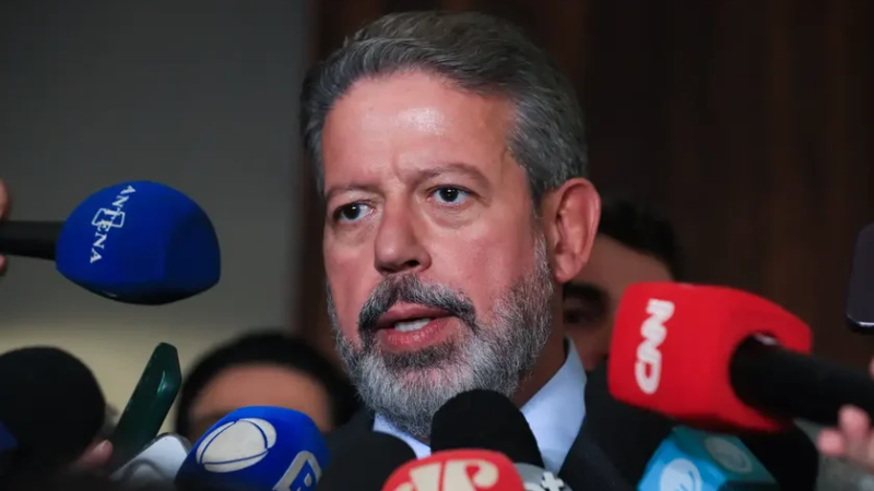 Arthur Lira anuncia comissão para debater PL do Aborto no segundo semestre