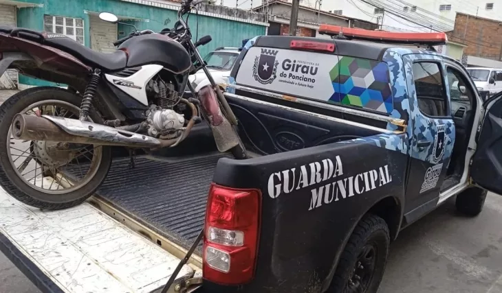 Guarda Municipal recupera motocicleta roubada na porta de batalhão