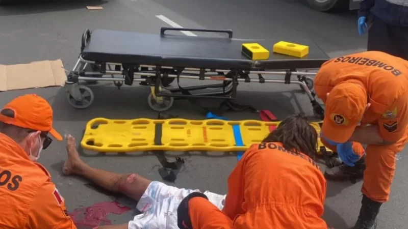 Homem é atropelado por duas motos ao mesmo tempo na Jatiúca