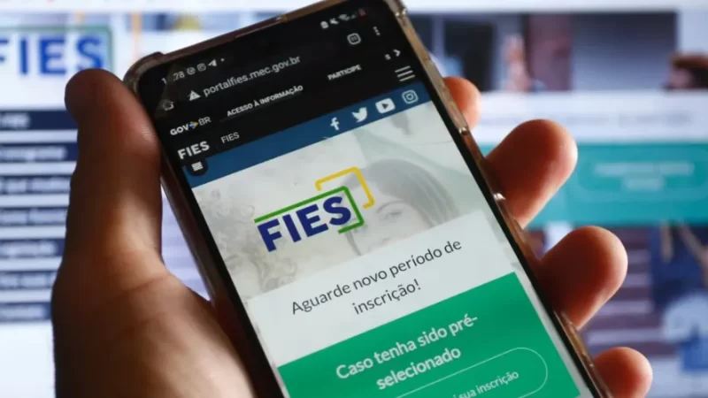 Prorrogada para o dia 19 convocação de lista de espera do Fies