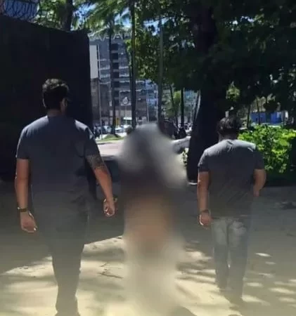 Mulher acusada de agredir e roubar vítima na Pajuçara é presa