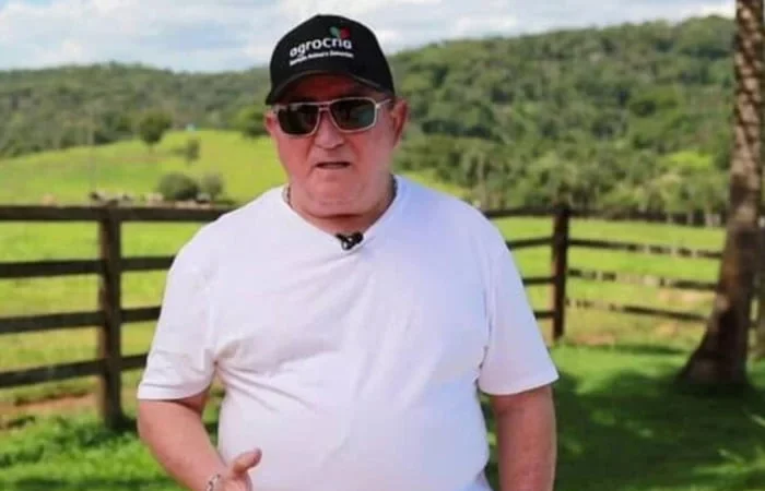 Processado, Amado Batista culpa pais por morte de criança em fazenda