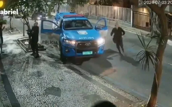 Filhos de diplomatas, jovens negros acusam PMs de conduta racista