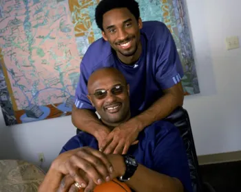 Pai de Kobe Bryant sofre derrame cerebral e morre aos 69 anos