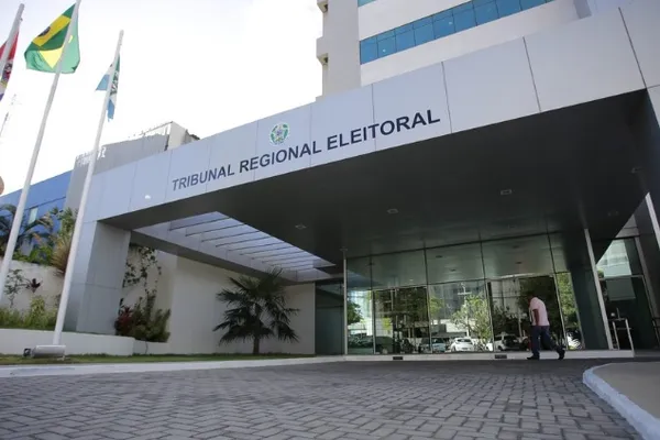 TRE/AL determina bloqueio de perfil no Instagram e suspende propaganda eleitoral de Rafael Brito