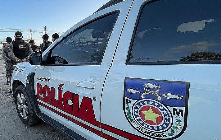 Homem é assassinado com quatro tiros enquanto andava na rua, em Rio Largo