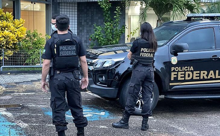 Operação da PF mira suspeito de assediar criança alagoana a gravar e publicar vídeos sensuais