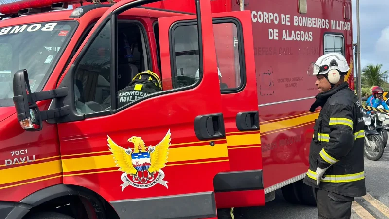 Incêndio em residência mobiliza Corpo de Bombeiros em São Luís do Quitunde