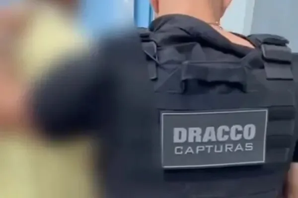 Preso acusado de estuprar e obrigar vítima a comer areia em Craíbas