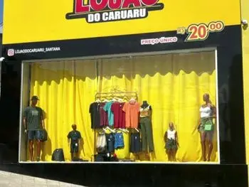 Mulher é presa após ser flagrada por funcionários de loja furtando peças de roupas em Santana do Ipanema