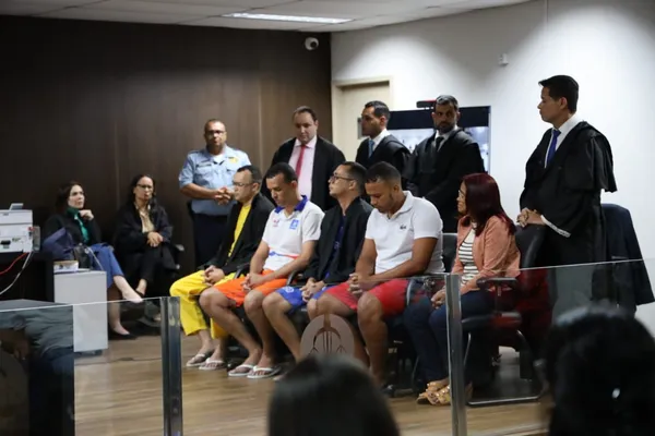 Júri condena três e absolve dois réus pela morte do auditor fiscal João Assis