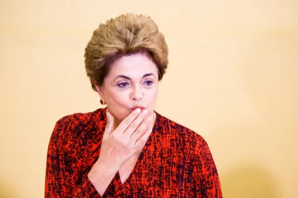 Prisão de Braga Netto é “presente” para Dilma, dizem petistas