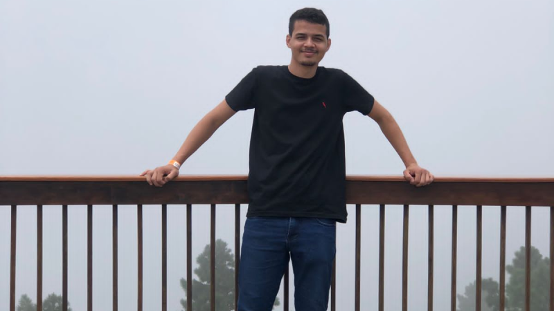 Justiça determina que Ufal matricule jovem com autismo aprovado em Medicina