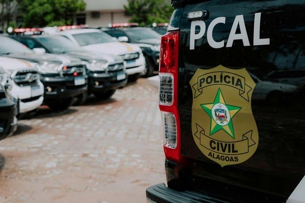 Homem é indiciado por agredir e manter ex-esposa em cárcere privado