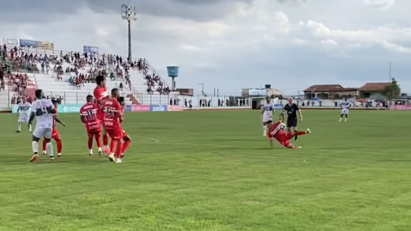 CSE é goleado pelo CRB dentro de casa