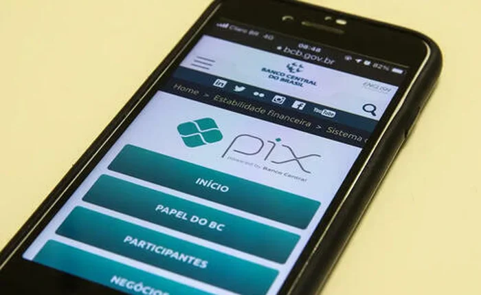 Pix caiu? Sistema apresenta instabilidade em bancos nesta quinta