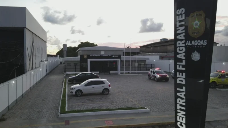 Homem é detido em Maceió por extorquir outro homem com ameaças de divulgar conteúdo íntimo