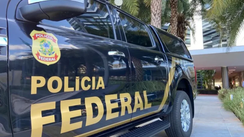 Polícia Federal demite agentes por atuarem em aulas para concurso