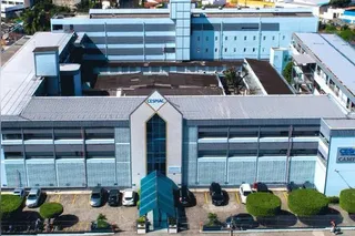 Medicina em Alagoas: Cesmac e universidades públicas alcançam desempenho Satisfatório no Enamed 2025