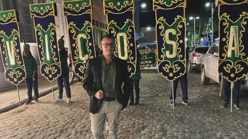 Alfredo Gaspar classifica homenagem feita a Lula no Sambódromo do Rio, como uma “exaltação à corrupção”