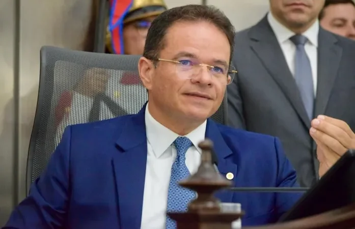Discreto nas ruas, ambicioso nas urnas: presidente da Assembleia quer liderar votação na Casa de Tavares Bastos