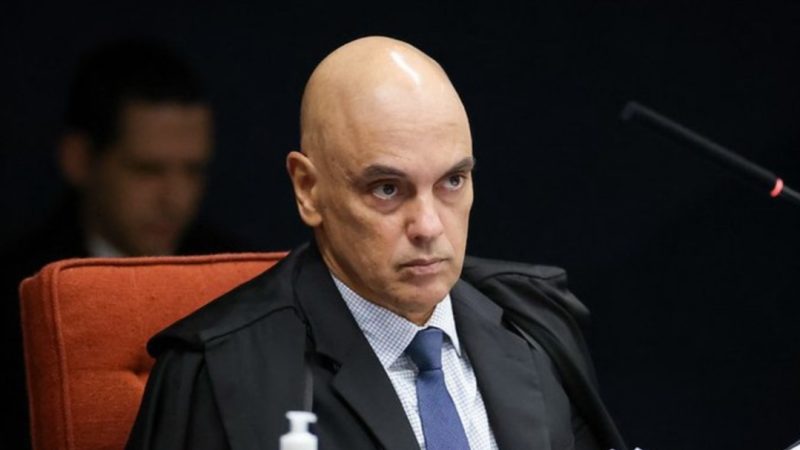 PF cumpre mandados contra servidores suspeitos de acessar dados fiscais de ministros do STF