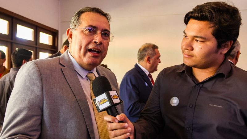 Adeilson Bezerra prestigia posse de Paulo Dantas na presidência do Consórcio Nordeste