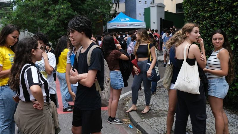MEC inicia pré-inscrições para o Pé-de-Meia Licenciaturas 2026 com oferta de 12 mil bolsas