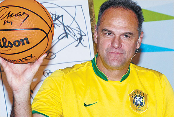 Luto no esporte: morre Oscar Schmidt, referência histórica do basquete, aos 68 anos