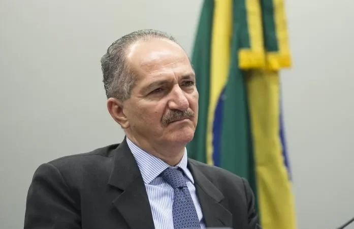 Democracia Cristã abre processo para expulsar Aldo Rebelo do partido